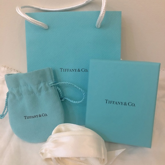 Tiffany & Co. Jewelry - 💙Original TIFFANY & CO 💙